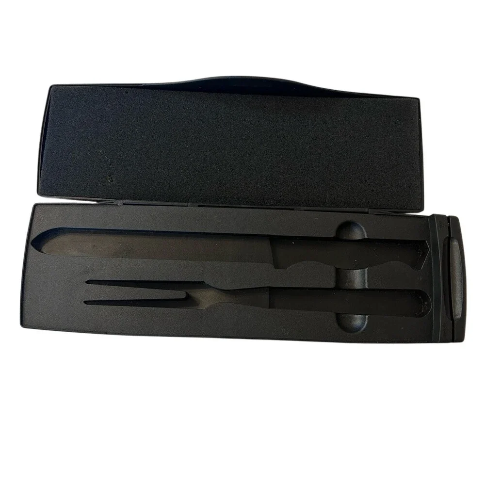 Pampered Chef Knife and Fork Carving‎ Set with Sharpener Equipped Case